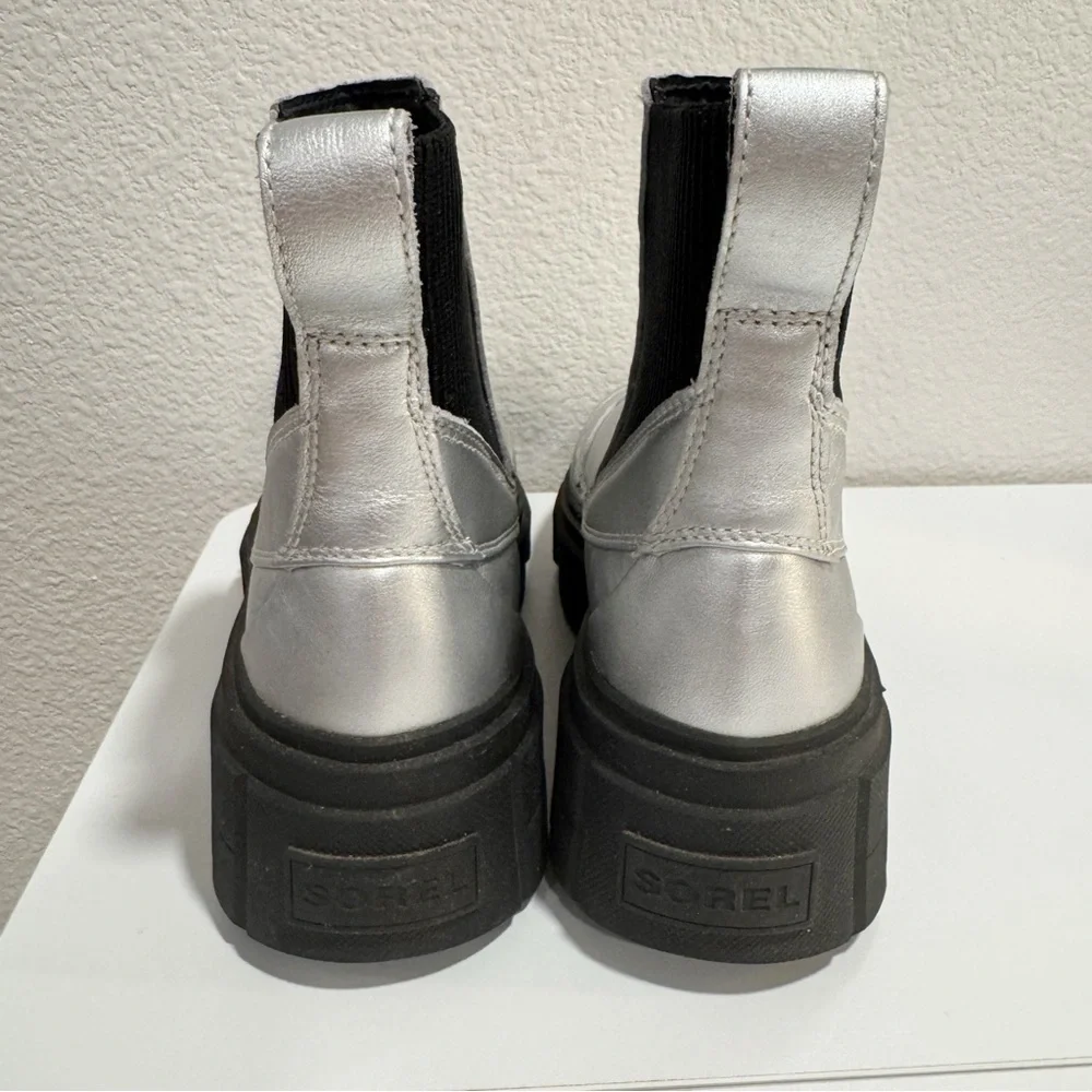 Sorel Caribou X Boot Chelsea Pure Silver/Black Boots Size 7.5